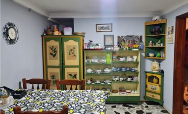 SE VENDE HERMOSA CASA AMPLIA ALGARRA II ZIPAQUIRA
