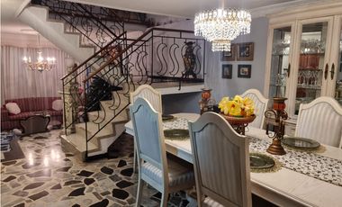 SE VENDE HERMOSA CASA AMPLIA ALGARRA II ZIPAQUIRA