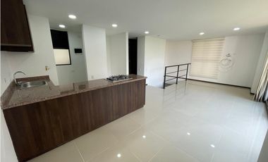 Arriendo Hermoso Apartamento Sabaneta sector Carmelo
