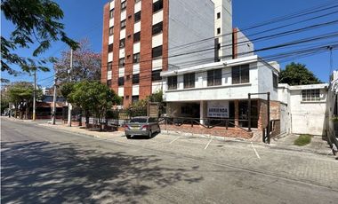Arriendo de casa comercial frente a Mc Donald’s Santa Marta