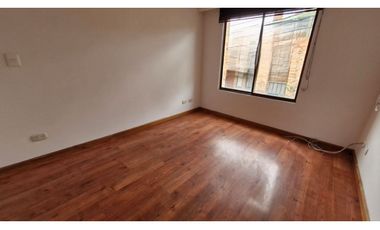Vendemos casa en chía !!