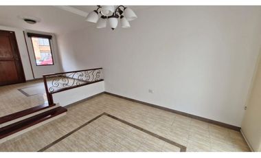 Vendemos casa en chía !!