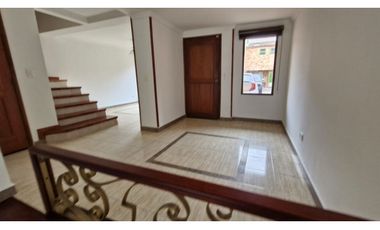 Vendemos casa en chía !!