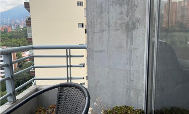 Venta apartamento duplex  en Milla de Oro
