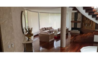 SE VENDE O PERMUTA CASA CAMPESTRE EN LA CALERA POR PEREIRA