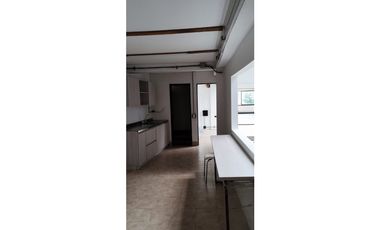 SE VENDE BODEGA EN MEDELLIN