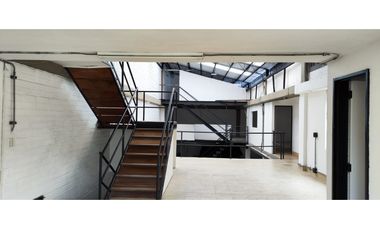 SE VENDE BODEGA EN MEDELLIN