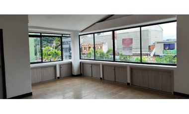SE VENDE BODEGA EN MEDELLIN