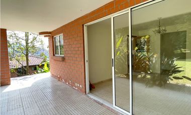 Casa en Arriendo Las Palmas Medellín