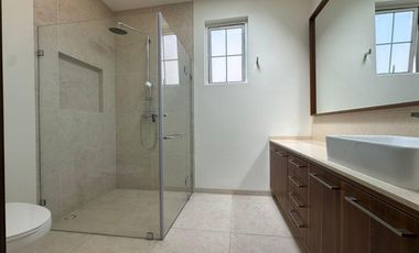 RENTA DE CASA EN RESIDENCIAL PORTOFINO METEPEC