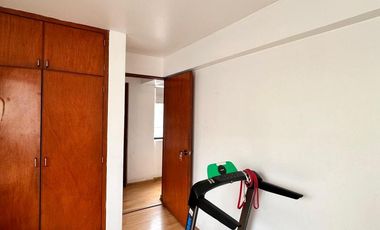 VENTA DEPARTAMENTO C/AMPLIA TERRAZA EN 2DO NIVEL, EL DERBY