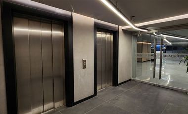 Oficina en Arriendo en Av. Andrés Bello - Cenco Costanera