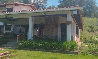 Casa-Finca en Venta Ubicado en Marinilla Codigo 5881