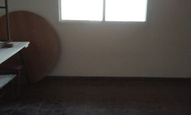 Casa con Departamento en venta en Quilmes Oeste