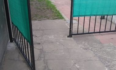 Casa con Departamento en venta en Quilmes Oeste