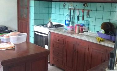 Casa con Departamento en venta en Quilmes Oeste