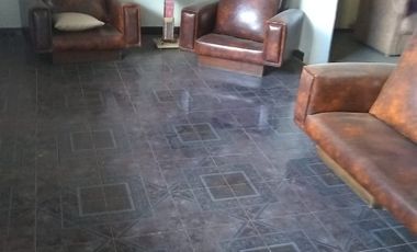 Casa con Departamento en venta en Quilmes Oeste