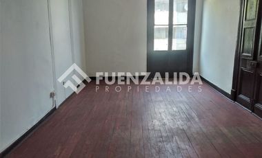 Casa en Arriendo en Rosas/Baquedano