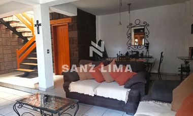 Alamos: Bonita casa tres recamaras con baño completo cada una.
