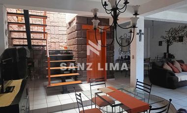 Alamos: Bonita casa tres recamaras con baño completo cada una.