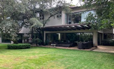 Casa en Club Bosques Santa Fe.