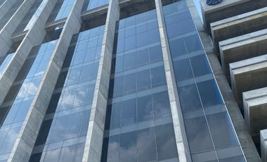 Oficina en venta de 178.28m2 en corporativo nuevo y moderno centro de Monterrey