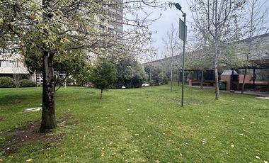 Departamento en Venta en Avenida Vicuña Makenna