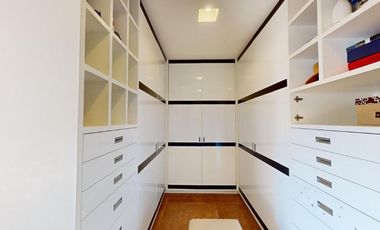 VENTA DE CASA EN PEDREGAL DE ECHEGARAY