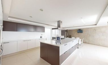 VENTA DE CASA EN PEDREGAL DE ECHEGARAY