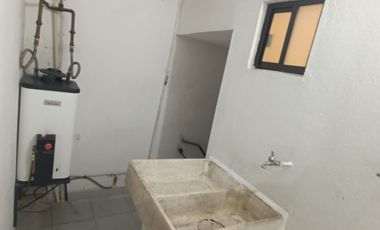 casa en renta toluca, zona aeropuerto, doble filtro de seguridad