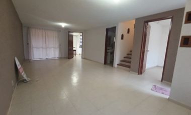 casa en renta toluca, zona aeropuerto, doble filtro de seguridad