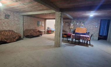 Venta De Casa 345M2 Entre Av Pacayal Y Universitaria En Carabayllo