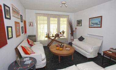 Casa de 4 dormitorios en el Bajo de San Isidro Obarrio  al 1000