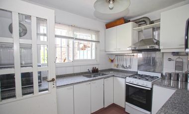 Casa de 4 dormitorios en el Bajo de San Isidro Obarrio  al 1000