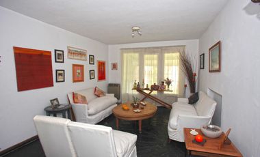 Casa de 4 dormitorios en el Bajo de San Isidro Obarrio  al 1000
