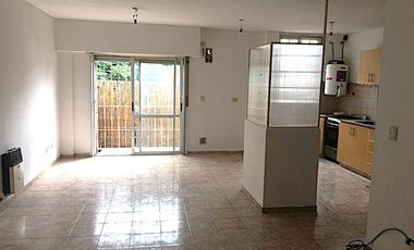 Venta 3 ambientes cochera San Martin Zona Agustiniano