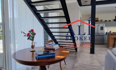 EXCELENTE CASA EN ALTOS DE CAMPO GRANDE