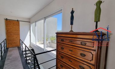 EXCELENTE CASA EN ALTOS DE CAMPO GRANDE