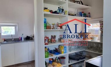 EXCELENTE CASA EN ALTOS DE CAMPO GRANDE
