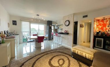 Departamento tres ambientes en venta
