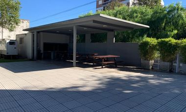 Departamento tres ambientes en venta