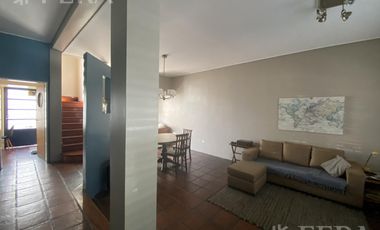 Venta casa 5 ambientes con cochera en Wilde