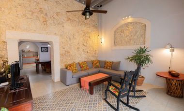 Casa en venta en el Centro de Campeche - HI2501345