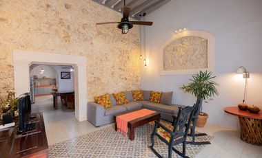 Casa en venta en el Centro de Campeche - HI2501345