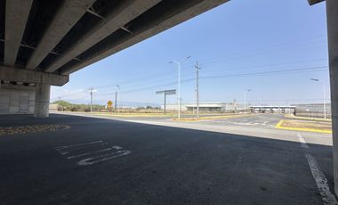 Terreno en venta a pie de carretera carretera libre a Acatlán de Juárez