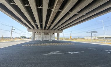 Terreno en venta a pie de carretera carretera libre a Acatlán de Juárez
