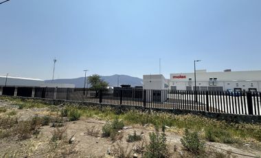 Terreno en venta a pie de carretera carretera libre a Acatlán de Juárez