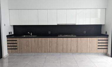 CASA EN VENTA EN COTO ARGENTA ZAPOPAN