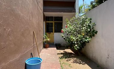 CASA EN VENTA RESIDENCIAL REVOLUCIÓN