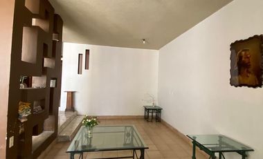 CASA EN VENTA RESIDENCIAL REVOLUCIÓN